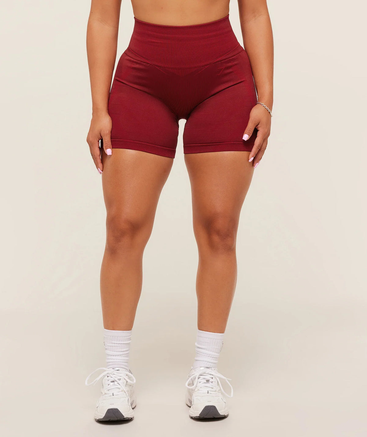 Shorts sem costura Lisana Carmine RED Coleção Setembro 2025 -30%