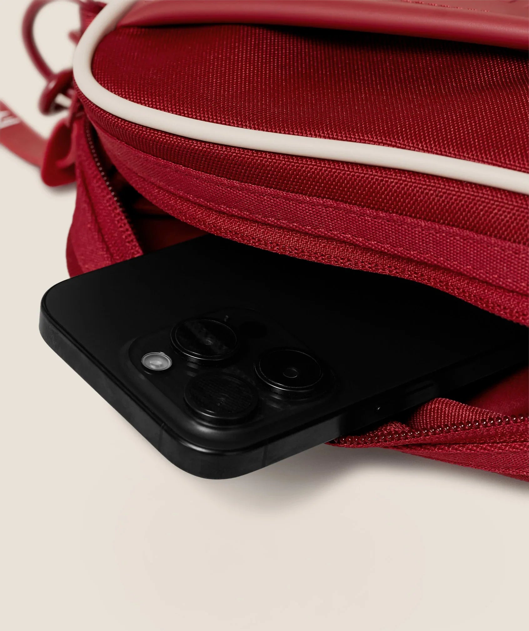 Bag para smatphone Gym carmine LANÇAMENTO SETEMBRO 2025